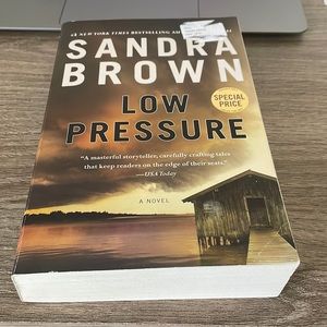 Low Pressure by Sandra Brown